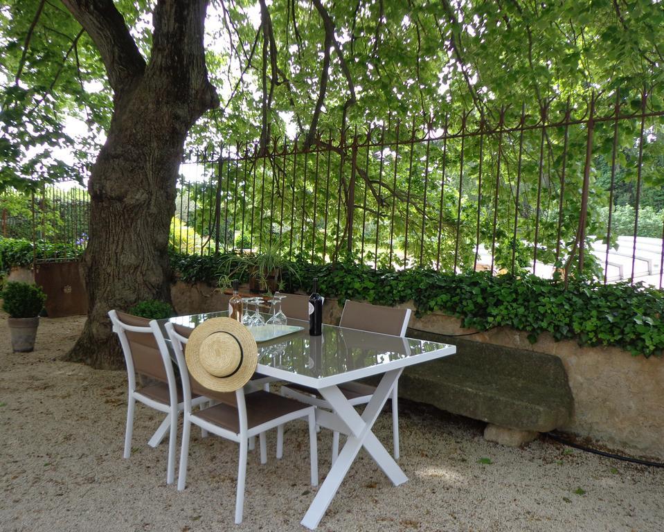Domaine Les Rivales Apartment Cavaillon Exterior foto